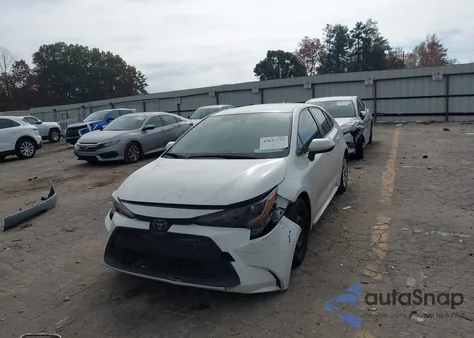 2021 Toyota Corolla Le z USA, uszkodzony, nr VIN JTDEPMAE6MJ159706